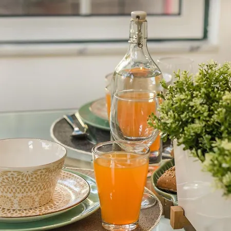 Trendy Flat, In Picturesque Graca * Lizbona