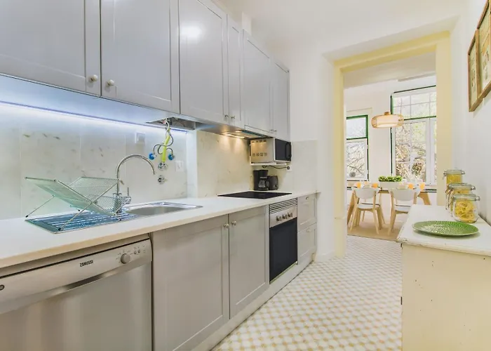 Trendy Flat, In Picturesque Graca דירה *